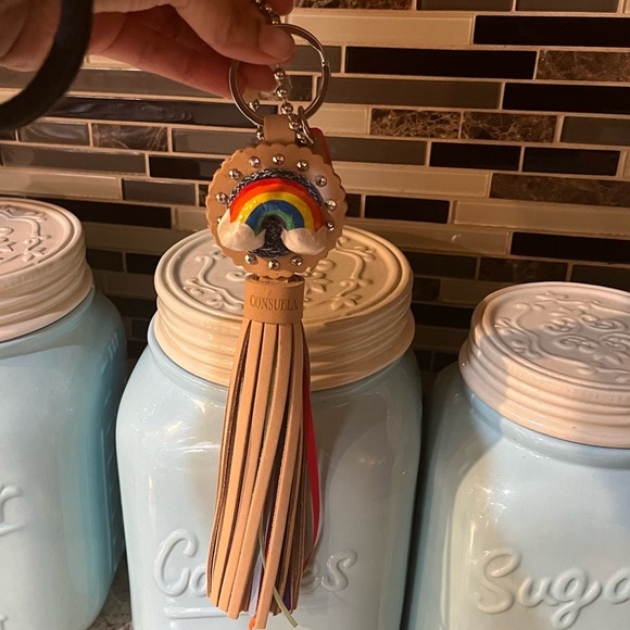 ❤️SOLD❤️Consuela Rainbow decor - Picture 1 of 1